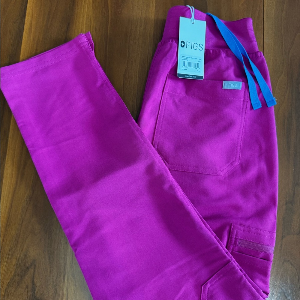 FIGS 🫀 Women’s scrub pants